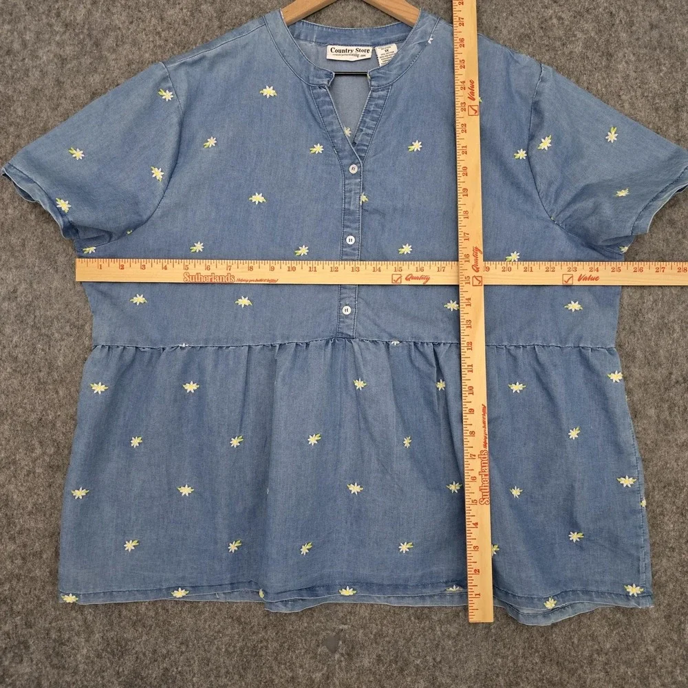 Country Store Blouse Womens 1X Blue Chambray Daisy Embroidered Henley Tunic - Picture 6 of 9